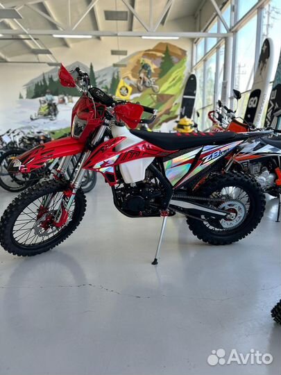 Мотоцикл Racer Z7-NB