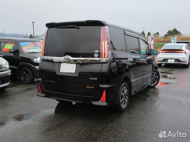 Toyota Noah 2.0 CVT, 2021, 37 000 км