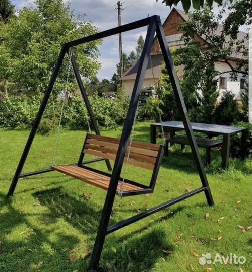 Качеля садовая в стиле loft