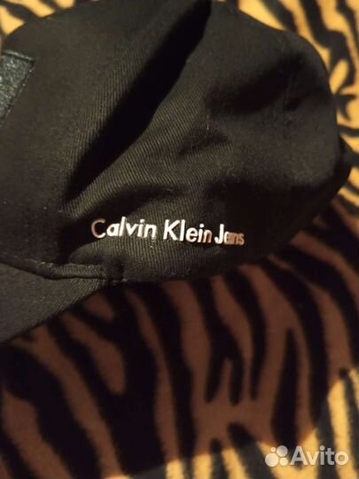 Бейсболка новая