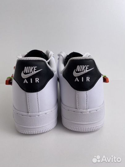 Кроссовки Nike Air Force 1 PRM