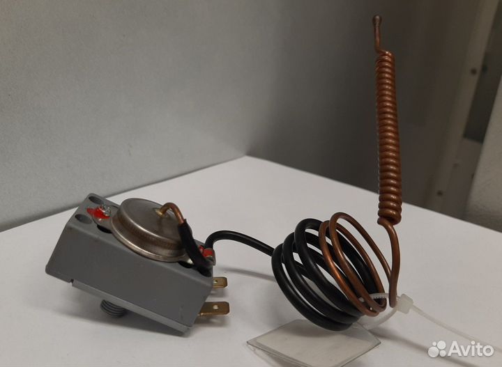 Термостат для водонагревателя аварийный 181503