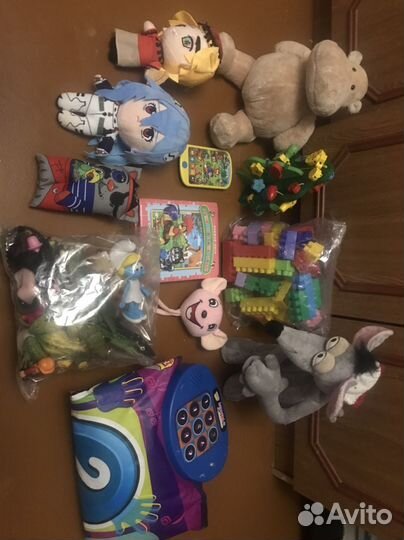 Развивающие игрушки пакетом