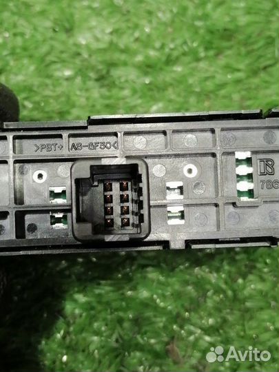 Блок кнопок Lexus Gs300H AWL10 2AR-FSE 2014