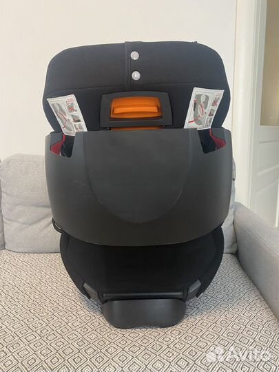 Автокресло Cybex Solution B-Fix Volcano Black черн