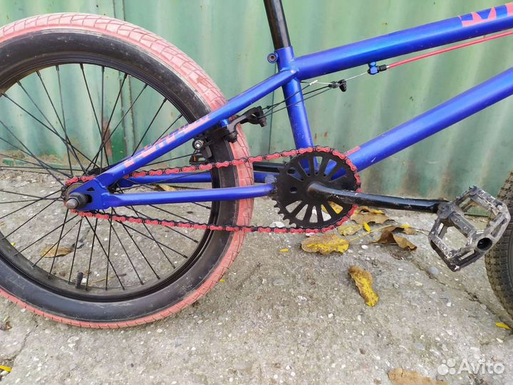 Трюковой велосипед bmx