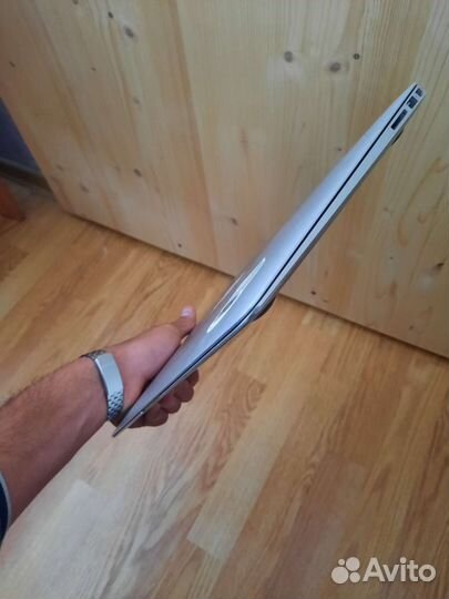 Apple MacBook Air late 2010