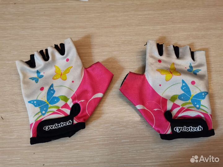 Перчатки велосипедные
