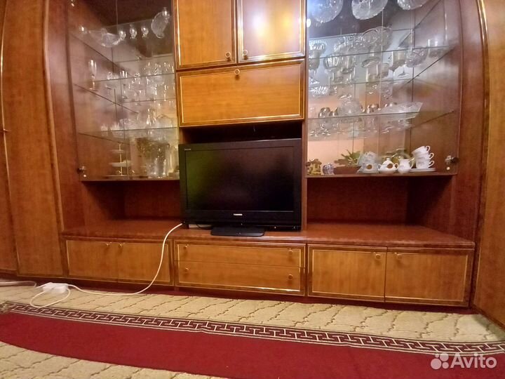 Стенка в гостиную бу