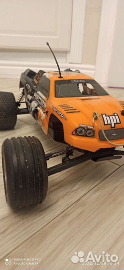 Радиоуправляемая машина на бензине