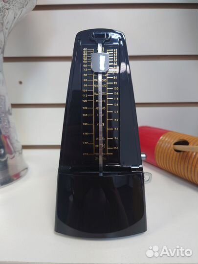 Musedo M-20-BK — механический метроном