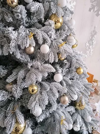 Елка ель искусственная премиум класса заснеженная