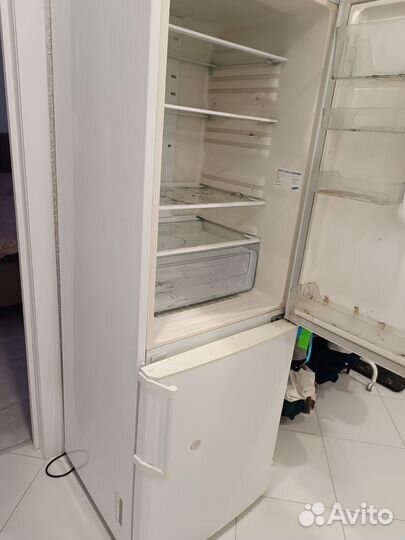 Холодильник Samsung no frost