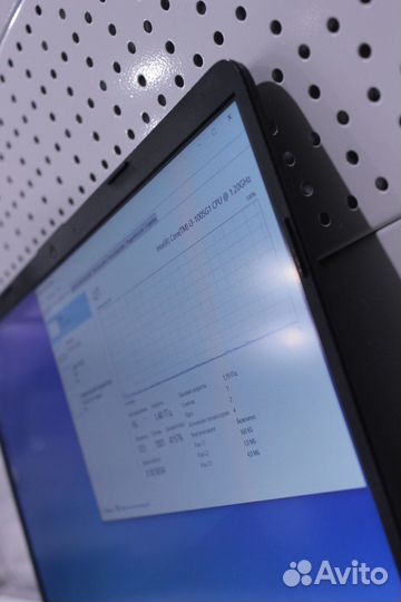 Ноутбук HP 15-dw2011ur/ i3-1005G1/DDR4 8 гб/15.6