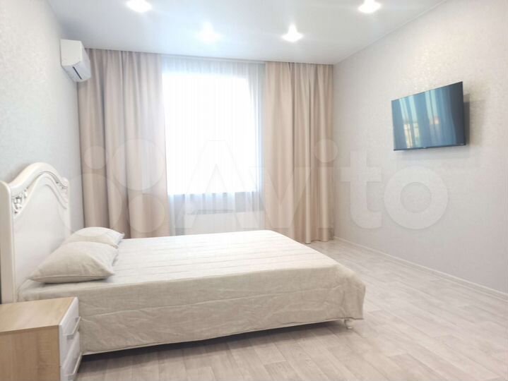 1-к. квартира, 43 м², 8/18 эт.