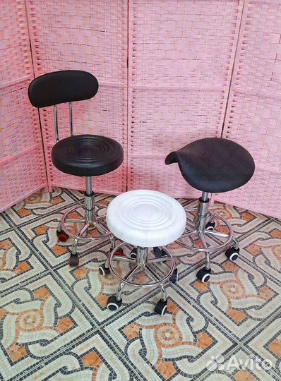 Стул для салона красоты