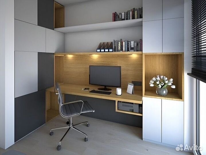 Письменный стол у окна на заказ