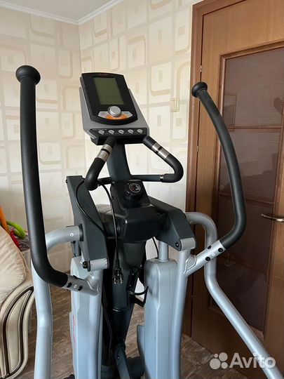 Эллиптический тренажёр AeroFit E500 новый