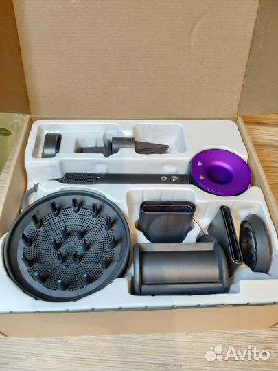 Dyson фен 7 насадок новый