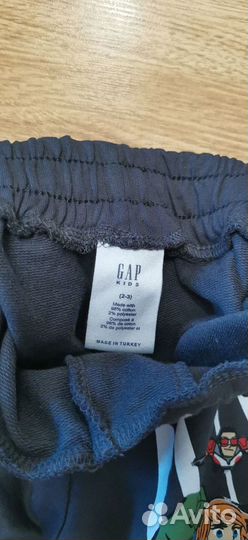 Костюм новый Gap Marvel с шортами