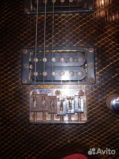 Электрогитара ibanez мастеровая с кейсом