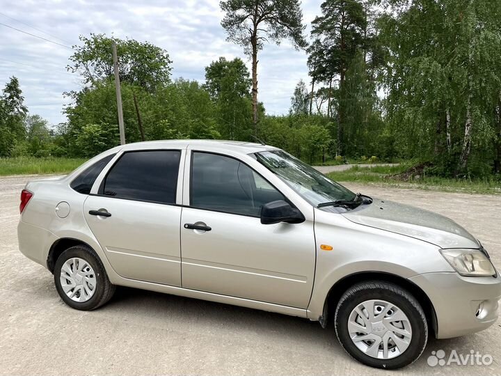 LADA Granta 1.6 AT, 2013, 220 000 км