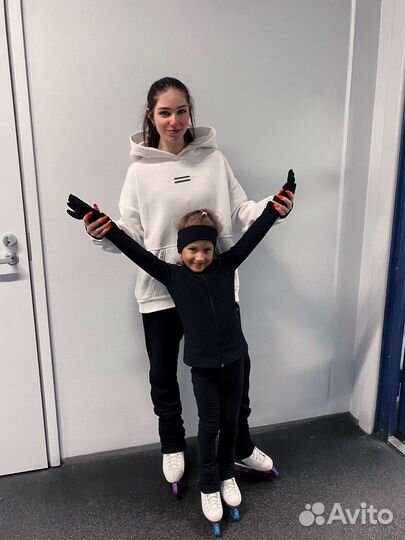 Тренер по фигурному катанию