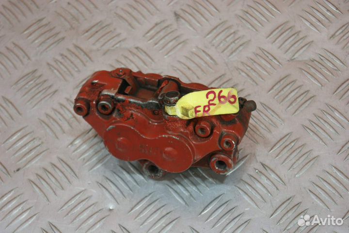 Суппорт передний правый Kawasaki ZZR400-2