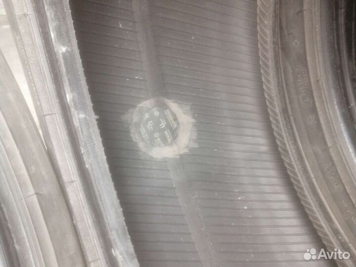 Bridgestone MY-02 Sporty Style 215/50 R17 91