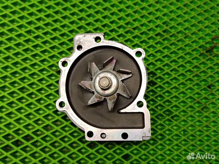 Помпа volvo s40