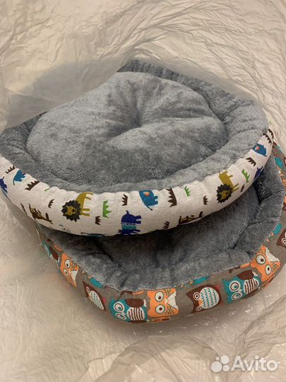 Лежанки для собак и кошек