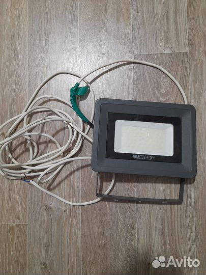 Светодиодный прожектор