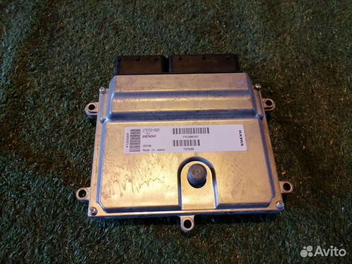 Блок управления двигателем B5244S4 P31286161 Volvo