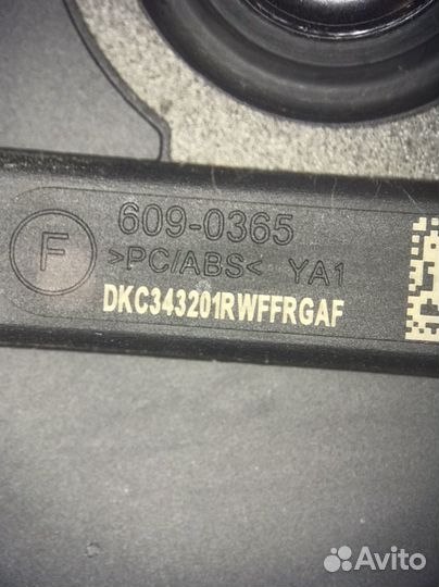 Динамик левый MacBook Pro 15