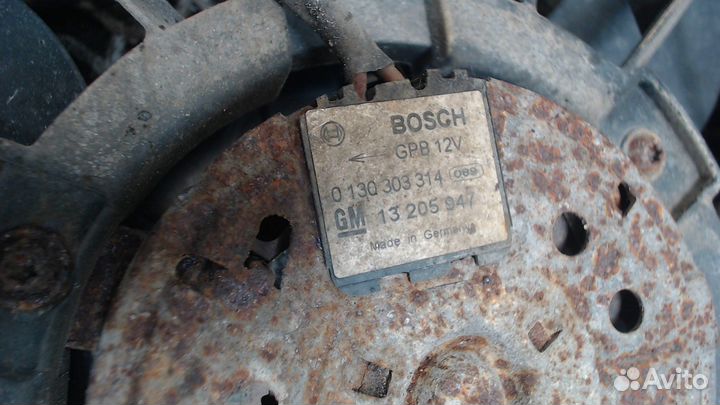 Вентилятор радиатора Opel Zafira B, 2006