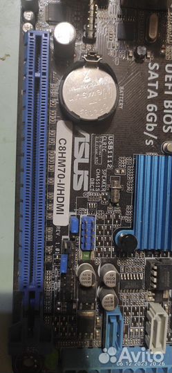 Материнская плата