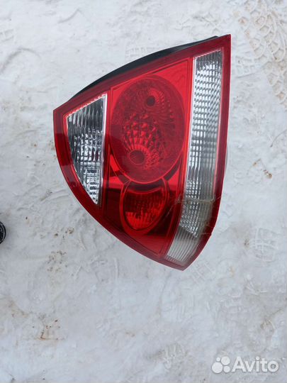 Фонарь задний