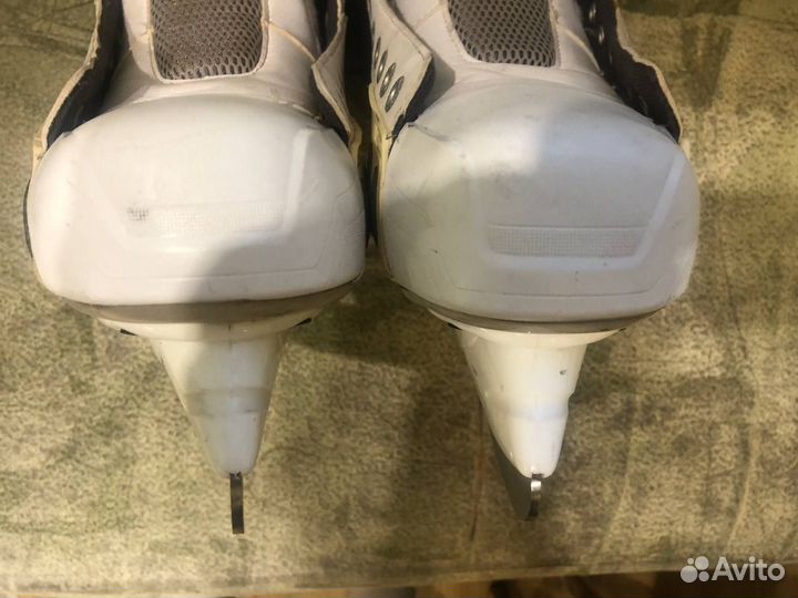 Хоккейные коньки bauer