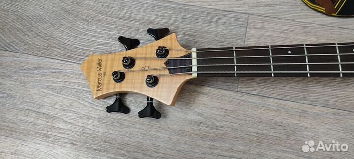 Бас гитара Sire Marcus Miller M7