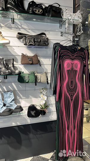 Готовый бизнес бутик трендовой женской одежды