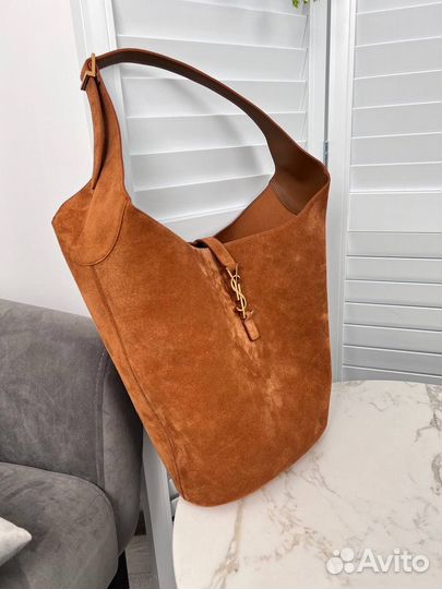 Сумка Saint Laurent Le 5 a 7 Hobo