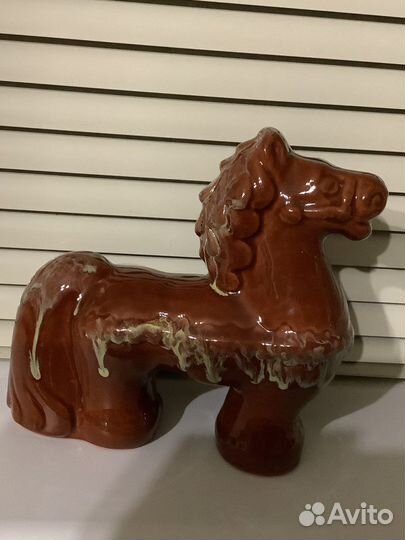 Лошадка керамическая глазиров
