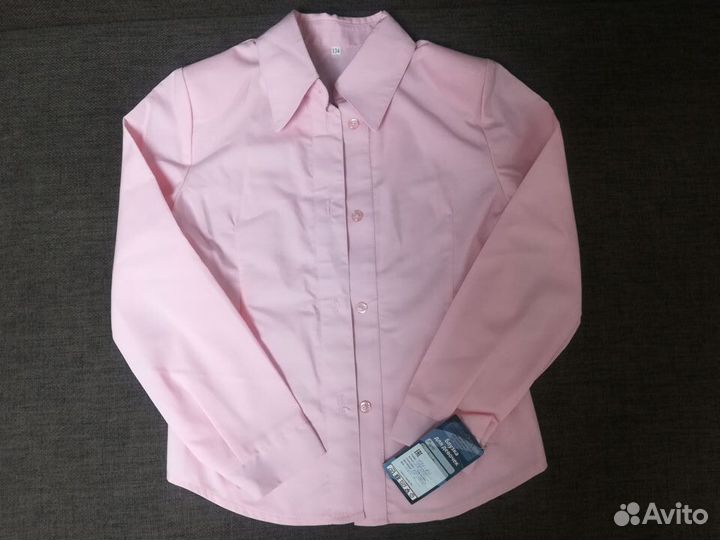 Блузка розовая