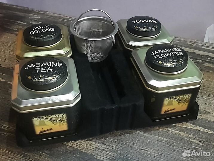 Жестяные банки для чая+ситечко