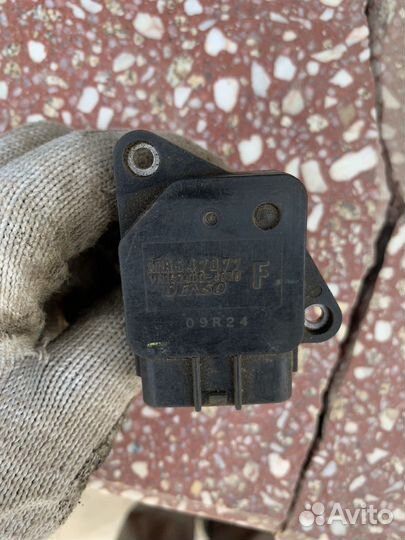 Расходомер воздуха Mitsubishi Pajero Sport 2