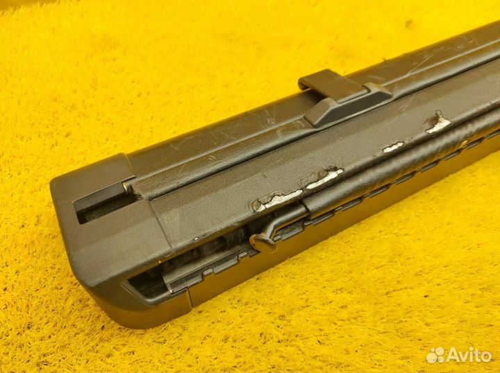 Шторка багажника Mercedes-Benz S124 M111.960 2.2