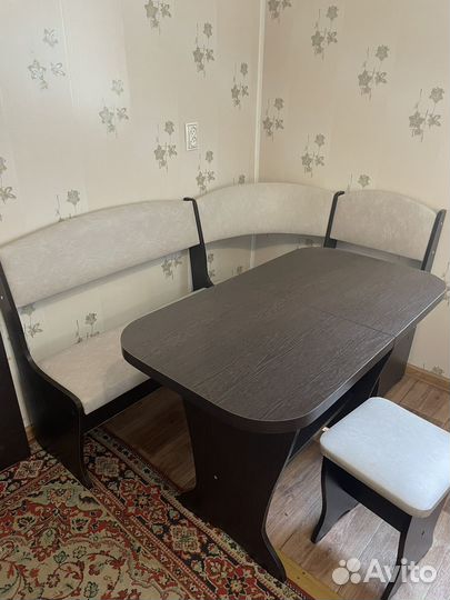 Кухонный уголок