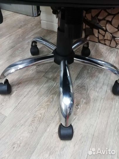 Кресло руководителя компьютерное