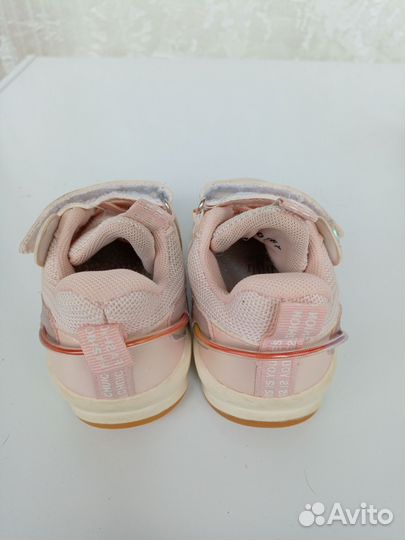 Кроссовки для девочки 22 размер