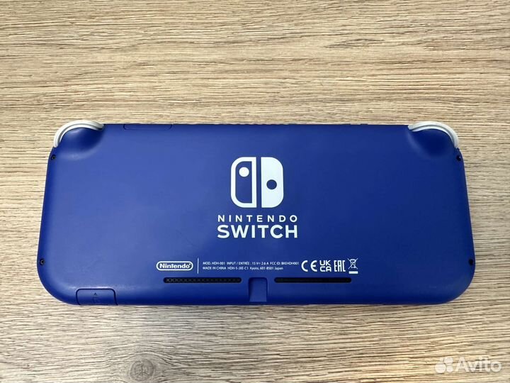 Nintendo switch lite